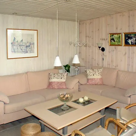 Three-bedroom Holiday In Hadsund 14 Øster Hurup